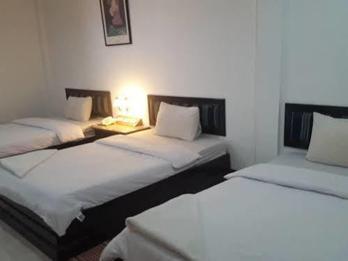Senesouk Hotel Vientiane Exterior photo